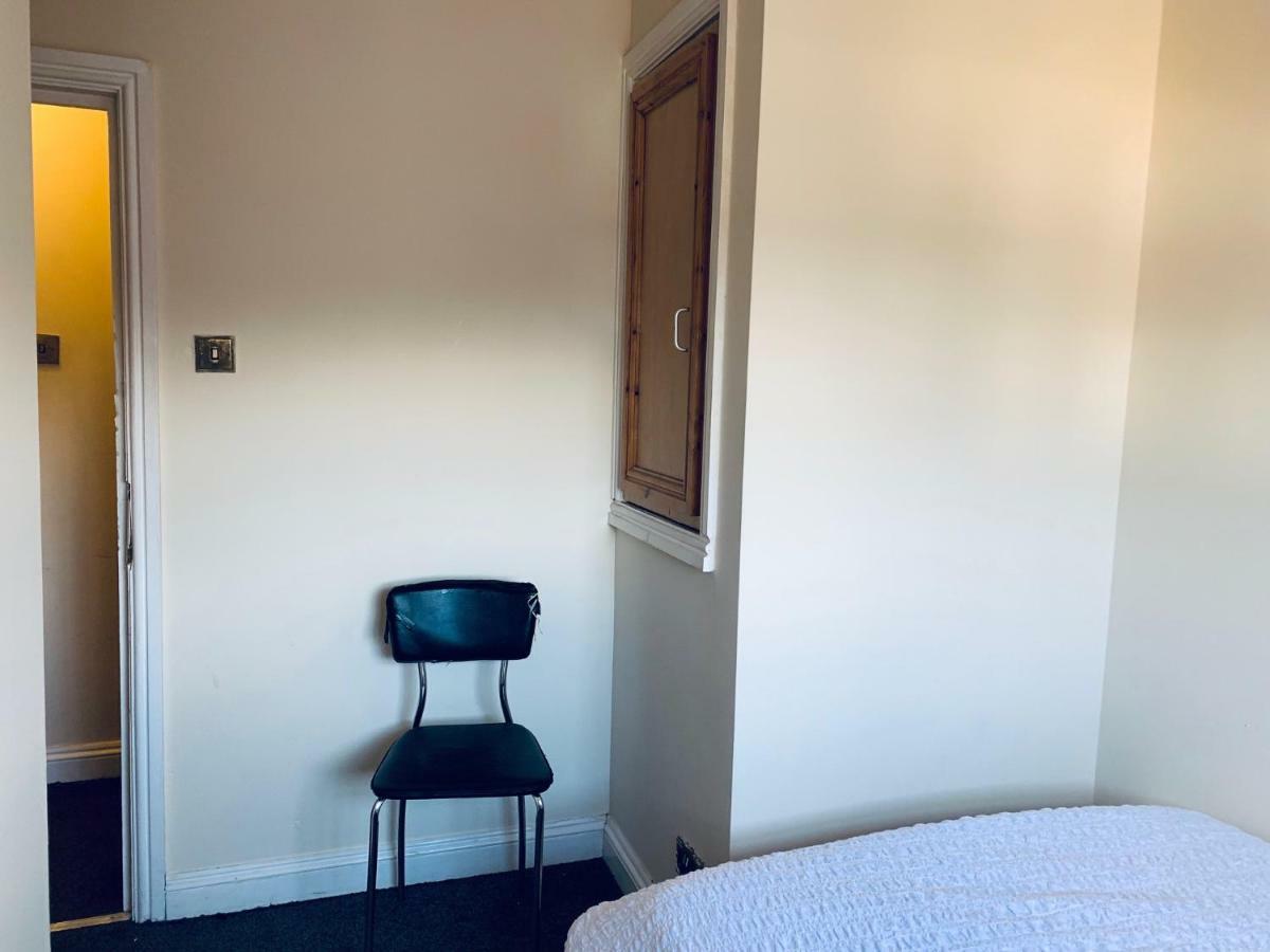 The Hagley Rooms Birmingham Bagian luar foto