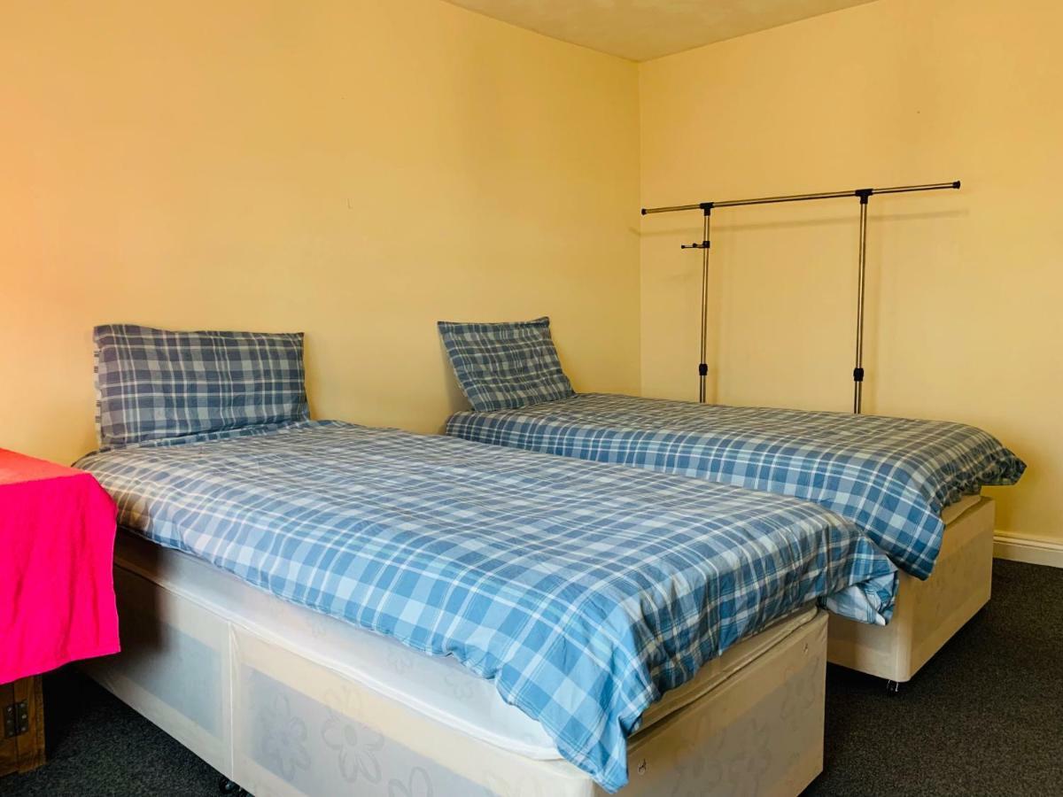 The Hagley Rooms Birmingham Bagian luar foto